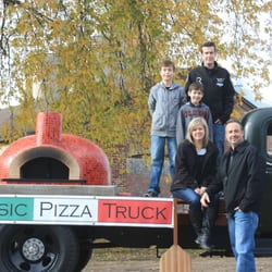 Classic Pizza Truck - Our family Pizzaioli team!!! classicpizzatruck.com - 1946 Chevy Pizza Truck