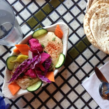 La Mediterranee - Hummus platter w complimentary pita bread! - Mediterranean Near Me - Berkeley, California