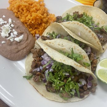 La Catrina Tapatia - Steak Tacos - Mexican Near Me - DeBary, Florida La Catrina Tapatia - Steak Tacos - Mexican Near Me - DeBary, Florida