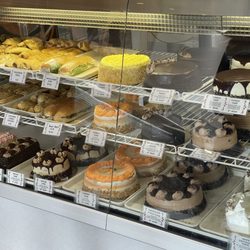 Sweet Caroline's Bakery - And the cakes all looked amazing too!
