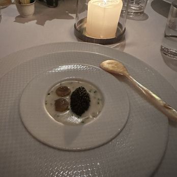 Per Se - Caviar course sub scallop - French Near Me - New York, New York