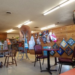 Summerville Store and Cafe - Quilted items festoon the walls, and the place is as clean as a whistle.