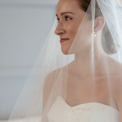 EmilyHart Bridal - My veil!!