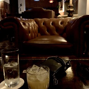 Lost Boy Dry Goods - Penicillin mixed cocktail - Cocktail Bars Near Me - Miami, Florida Lost Boy Dry Goods - Penicillin mixed cocktail - Cocktail Bars Near Me - Miami, Florida