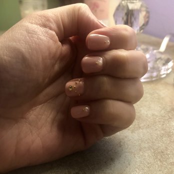 Small Lily - Manicure - Nail Salons Near Me - Forest Hills, New York