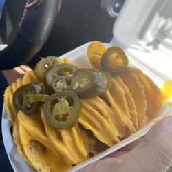 Los Regios Fruteria - Nachos con jalapeño