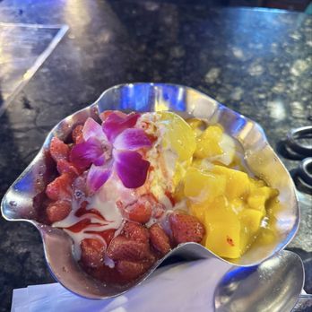 Blue House Korean BBQ - Strawberry mango bingsu - Korean Near Me - Roseville, California Blue House Korean BBQ - Strawberry mango bingsu - Korean Near Me - Roseville, California