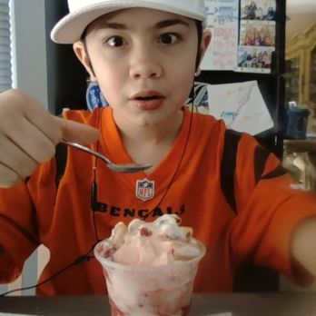 Carvel - Yeah I'm a big boy - Ice Cream & Frozen Yogurt Near Me - Bellmore, New York