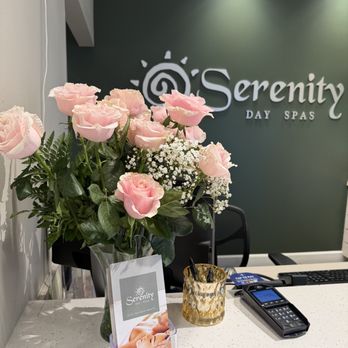 Serenity Day Spa - Old Town - Check-in desk - Day Spas Near Me - Alexandria, Virginia Serenity Day Spa - Old Town - Check-in desk - Day Spas Near Me - Alexandria, Virginia