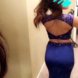 Dorrel's Sewing Boutique - Back of dress . Tightened the beads as well as pulled in the top.