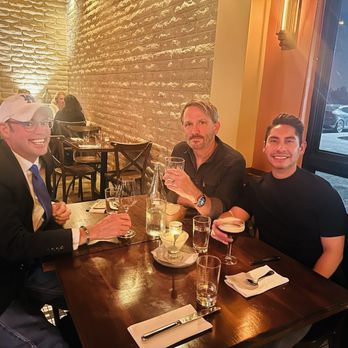 All'Acqua - Us!! - Italian Near Me - Los Angeles, California