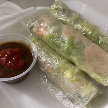 Helena’s Vietnamese Kitchen - Spring rolls - Vietnamese Near Me - Bishop, California Helena’s Vietnamese Kitchen - Spring rolls - Vietnamese Near Me - Bishop, California