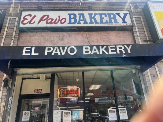El Pavo Bakery by null