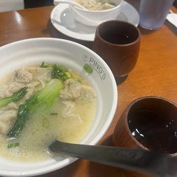 Ping's Sichuan Kitchen - The wonton soup and hot tea, they were both amazing! - Szechuan Near Me - San Antonio, Texas