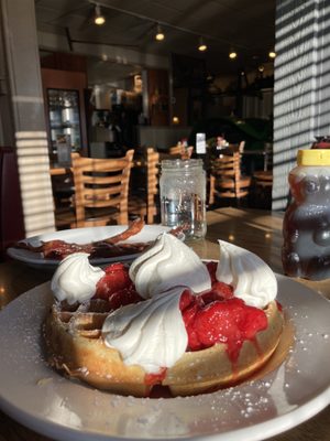 Cousins' Restaurant & Saloon by null