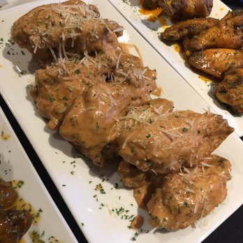 Tomaselli's at Rosario - Pink vodka wings - Pizza Near Me - Providence, Rhode Island