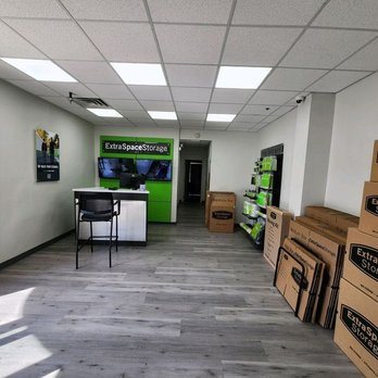Extra Space Storage - Office - Self Storage Near Me - Chicago, Illinois Extra Space Storage - Office - Self Storage Near Me - Chicago, Illinois