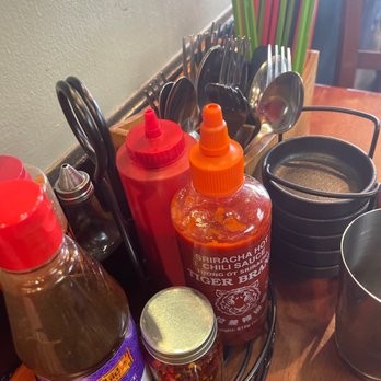 Saigon -2- Siam Bistro - Condiment and utensil caddy - Vietnamese Near Me - Gilroy, California Saigon -2- Siam Bistro - Condiment and utensil caddy - Vietnamese Near Me - Gilroy, California