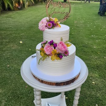 Cake Works - Bakeries Near Me - Honolulu, Hawaii Cake Works - Bakeries Near Me - Honolulu, Hawaii