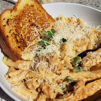 Presto Pasta - Cajun chicken penne and the Chicken parmigiana - Italian Near Me - Simi Valley, California Presto Pasta - Cajun chicken penne and the Chicken parmigiana - Italian Near Me - Simi Valley, California