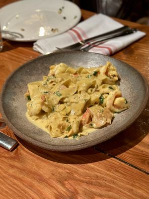 Pazzo by null