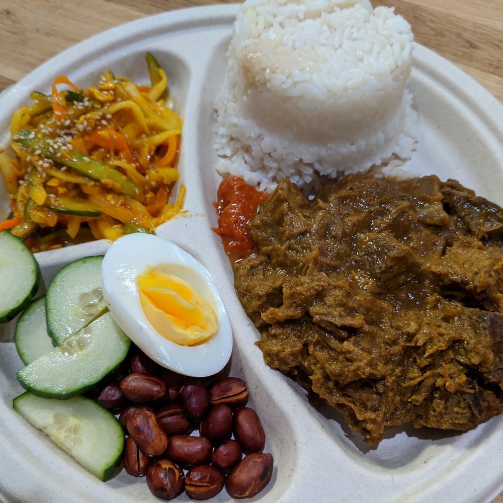 Sago - Nasi lemak with beef rendang - Malaysian Near Me - Cincinnati, Ohio Sago - Nasi lemak with beef rendang - Malaysian Near Me - Cincinnati, Ohio