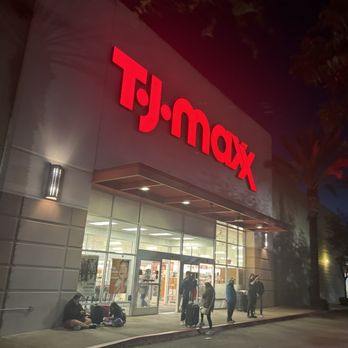 TJ MAXX - Updated January 2026 - 39 Photos & 25 Reviews - 3951 Camino