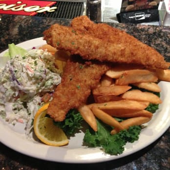Nikki's Restaurant & Lounge - Fish n chips are ridiculous! Yummmm - Diners Near Me - Covington, Washington