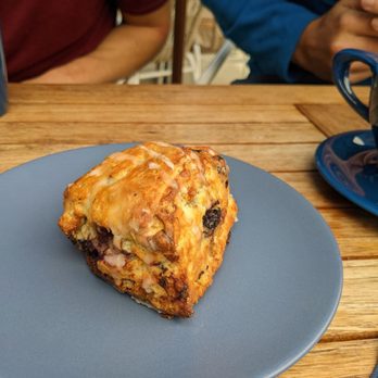 Frontside Cafe - Blueberry scone - Coffee & Tea Near Me - Ventura, California