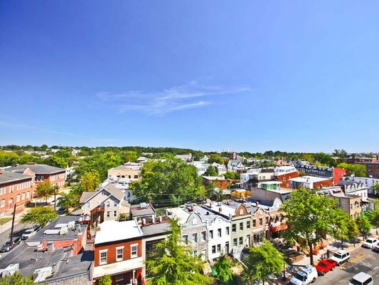 Fahrenheit Apartments by null