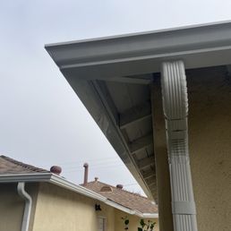 Seamless gutters! Seamless gutters!