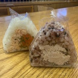 Tuna purple rice is my one Tuna purple rice is my one