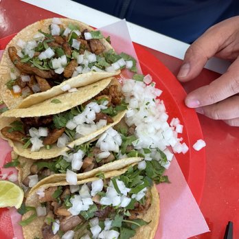Chilangos Tacos - Tacos de Suadero Taco - Tacos Near Me - Dallas, Texas