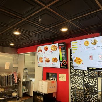 Byrds Hot Chicken - Fast Food Near Me - Novi, Michigan Byrds Hot Chicken - Fast Food Near Me - Novi, Michigan