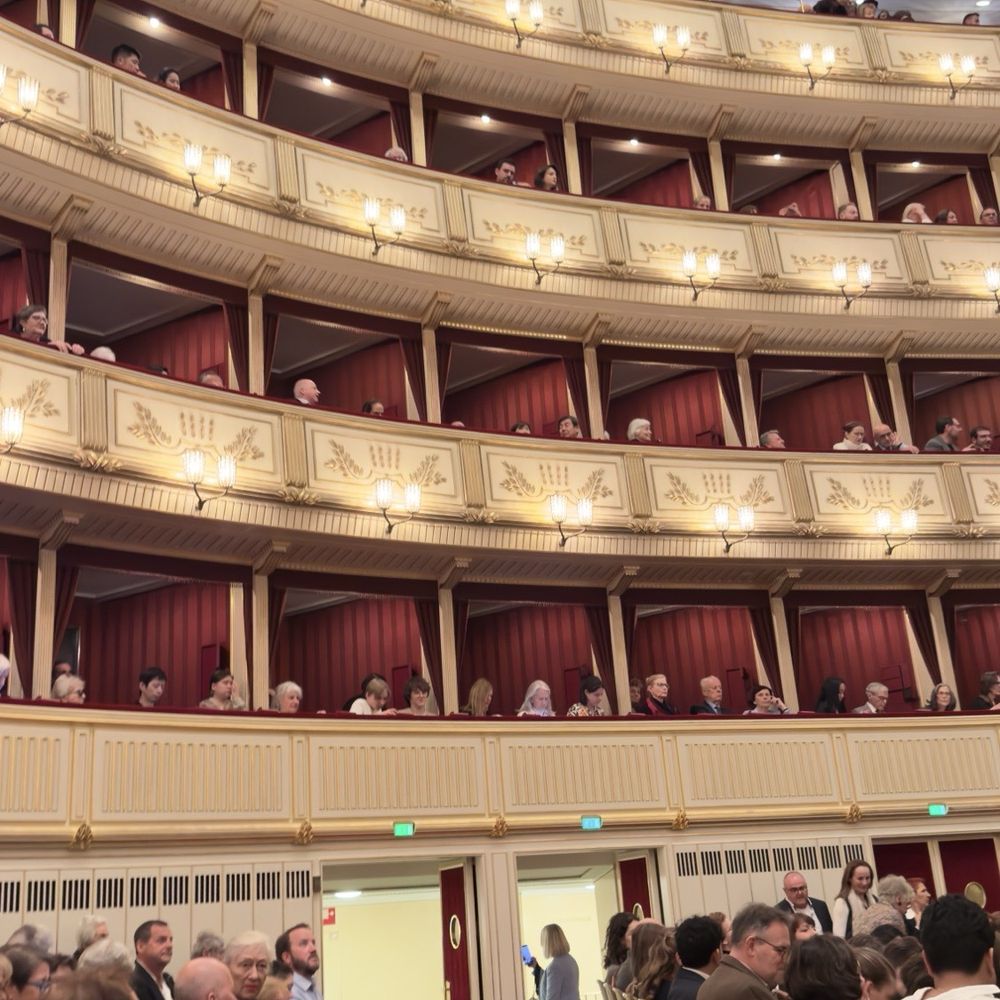 Wiener Staatsoper - Inside photo - Performing Arts Near Me - Vienna, 9 Wiener Staatsoper - Inside photo - Performing Arts Near Me - Vienna, 9
