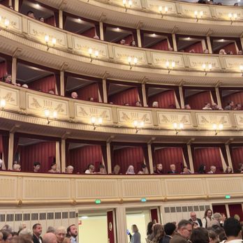 Wiener Staatsoper - Inside photo - Performing Arts Near Me - Vienna, 9