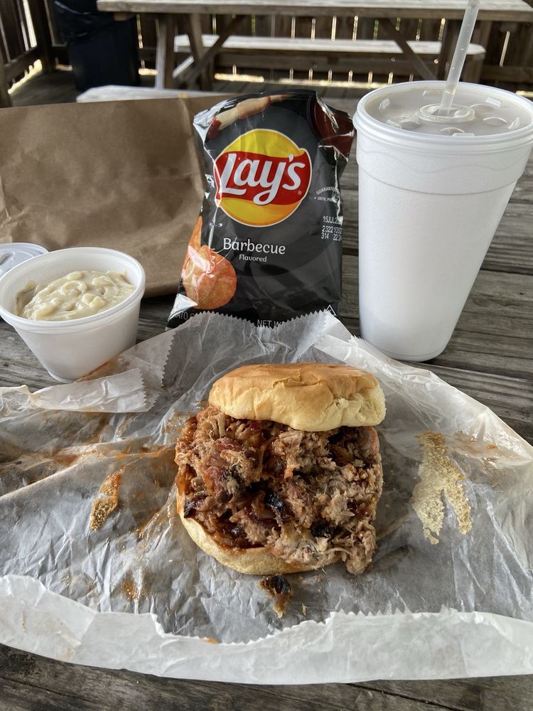 Dale's BBQ Logo