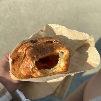 Cafe de Leche - Ham and Cheese croissant - Coffee & Tea Near Me - Pasadena, California