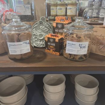 Yuppy Puppy - Pet Stores Near Me - Bethany Beach, Delaware Yuppy Puppy - Pet Stores Near Me - Bethany Beach, Delaware
