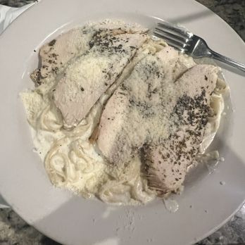 Remini's - Chicken Fettuccine Alfredo - Italian Near Me - Roanoke, Virginia Remini's - Chicken Fettuccine Alfredo - Italian Near Me - Roanoke, Virginia