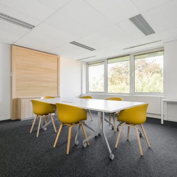 1. Regus California Balentine