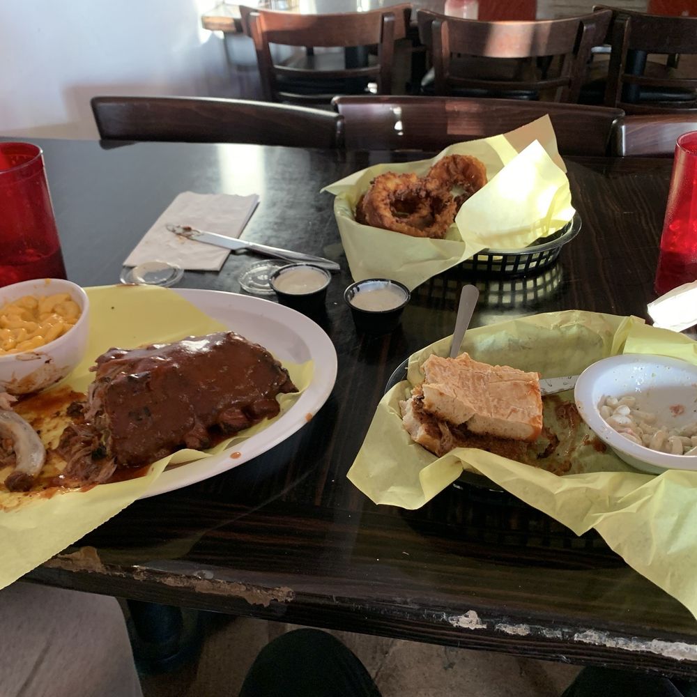 Lil Alex BBQ - Onion rings 10/10 - Barbeque Near Me - Bonita, California