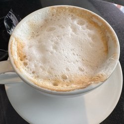 Principe Café - Lounge - Bar centrale - Angeblich Cappuccino