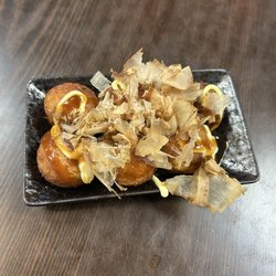 Goku Ramen Bar - A3. Takoyaki