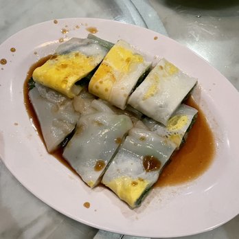 Dolo Restaurant and Bar - pea sprout egg crepe - Dim Sum Near Me - Chicago, Illinois Dolo Restaurant and Bar - pea sprout egg crepe - Dim Sum Near Me - Chicago, Illinois