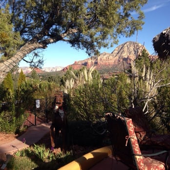 A Sunset Chateau - Beautiful yard - Bed & Breakfast Near Me - Sedona, Arizona A Sunset Chateau - Beautiful yard - Bed & Breakfast Near Me - Sedona, Arizona