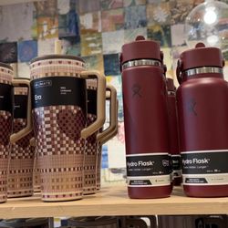 Anthropologie - San Ramon - Thermo and special colors Hydroflask