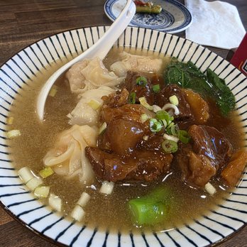Nom Nom Bistro - Beef shank and shrimp wonton noodles - Dim Sum Near Me - Millbrae, California Nom Nom Bistro - Beef shank and shrimp wonton noodles - Dim Sum Near Me - Millbrae, California
