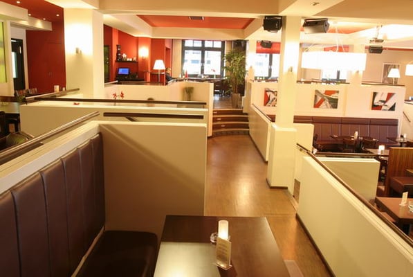 Restaurant Luv by null