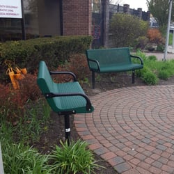 Macomb Family YMCA - Seating outside